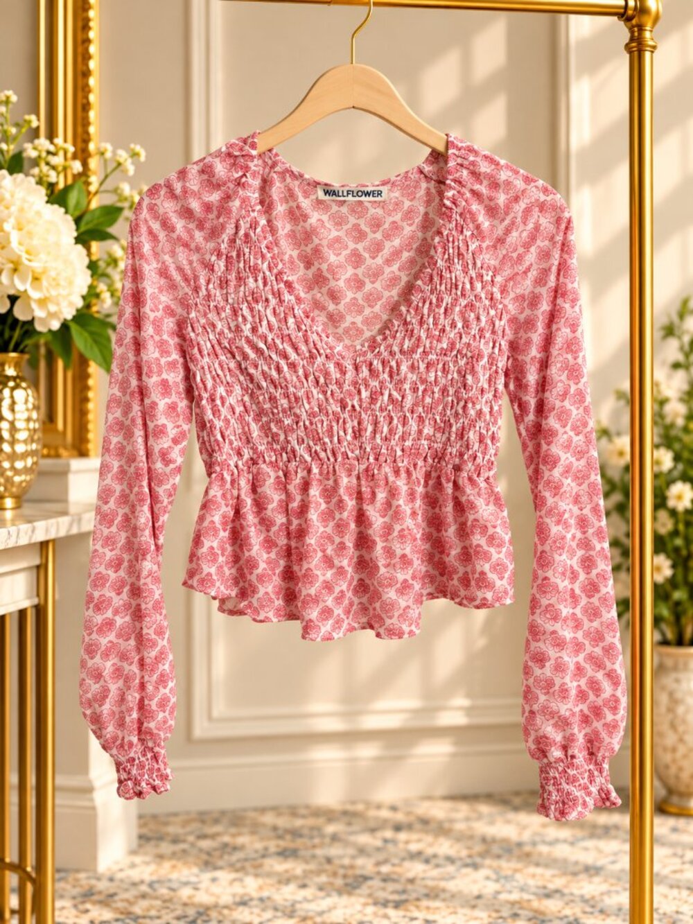 Wallflower Pink Floral Smocked Sweetheart Peplum Blouse Size Small